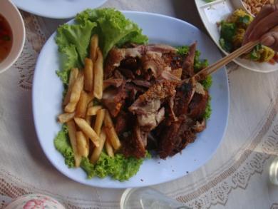 Thai wedding - Roasted pork & French Fries